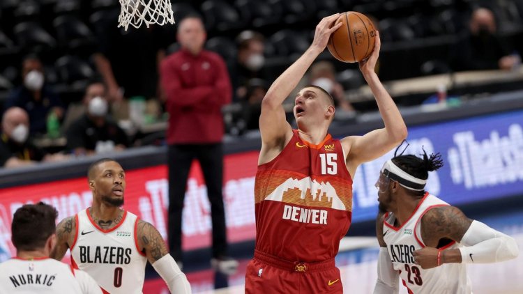 NBA: Le MVP de la nuit, Nikola Jokic relance Denver