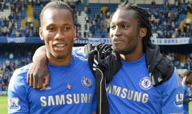 Chelsea : Didier Drogba galvanise Romelu Lukaku