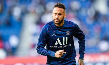 Mercato-PSG : ce que veut le père de Neymar en cas d’un éventuel départ de son fils.