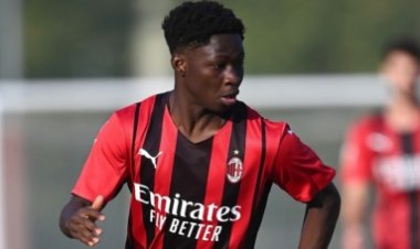 AC Milan : La pépite ivoirienne Chaka Traore succède à Kessié en équipe première!