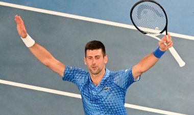 Open d'Australie : Djokovic bat Stefanos Tsitsipas et remporte son 22e grand Chelem !